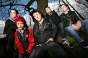Sonic Boom Six (uk) + Straight Lines (uk)